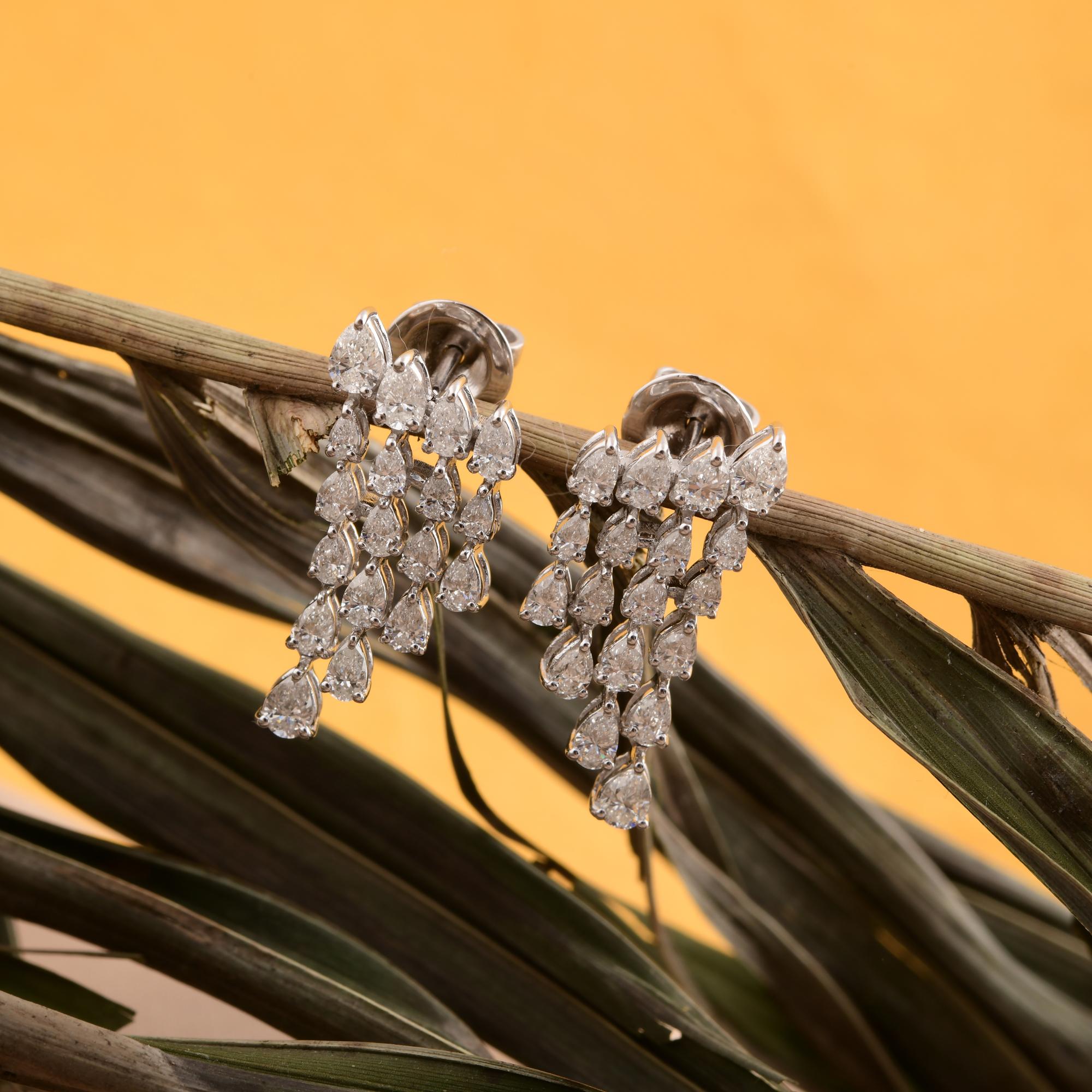 Women's 2.11 Carat SI/H Pear Diamond Chandelier Earrings 14 Karat White Gold Jewelry For Sale