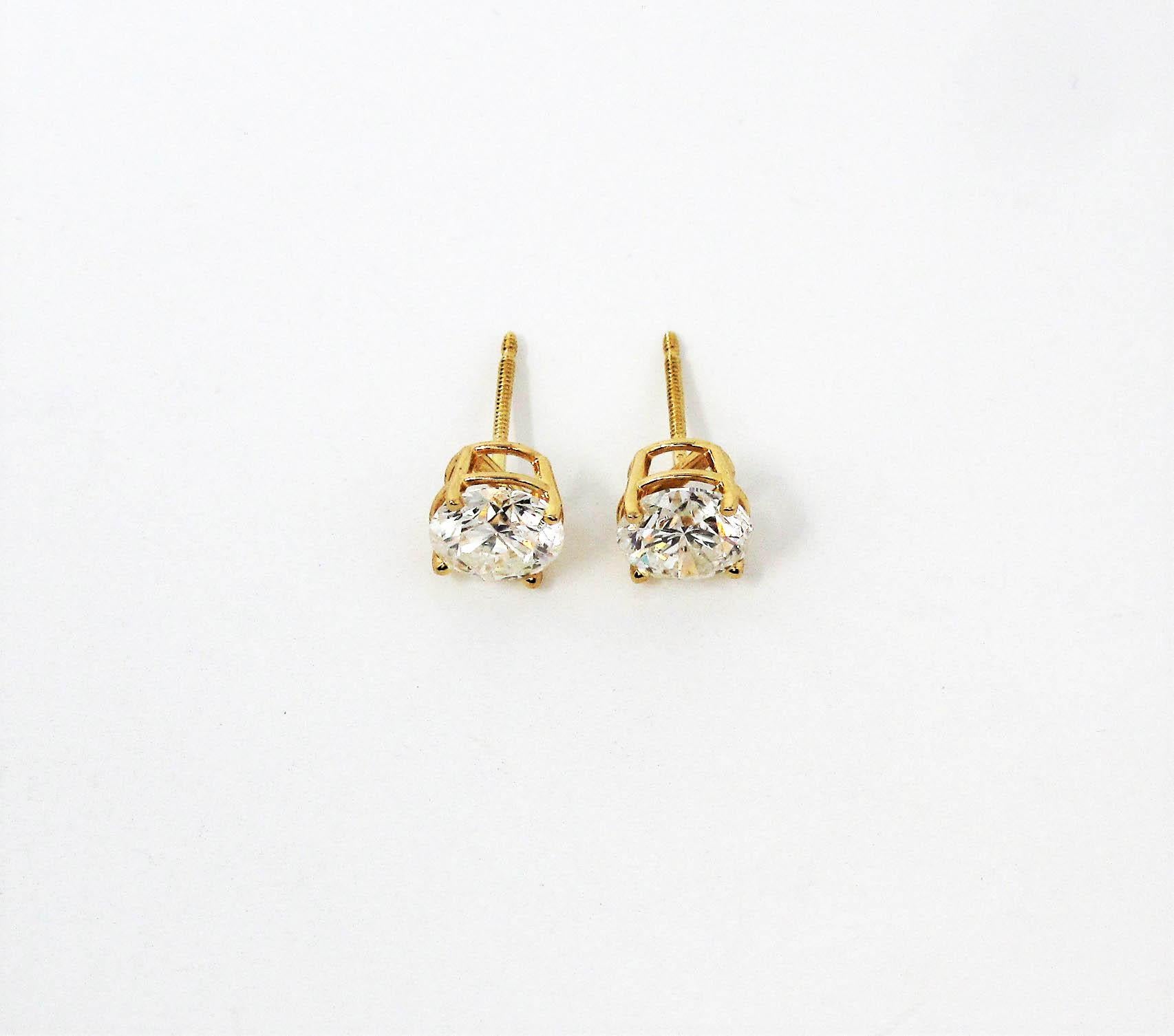 Round Cut 2.11 Carats Round Solitaire Natural Diamond Stud Earrings in Yellow Gold For Sale