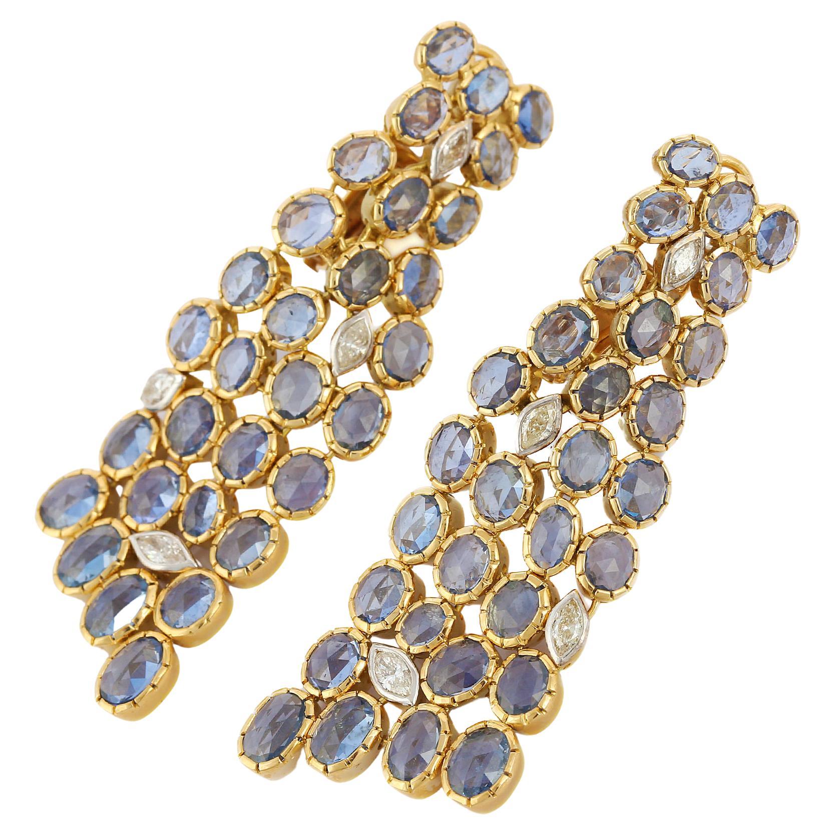 Modern 21.14 Ct Blue Sapphire and Diamond Dangle Earrings in 18K Yellow Gold For Sale