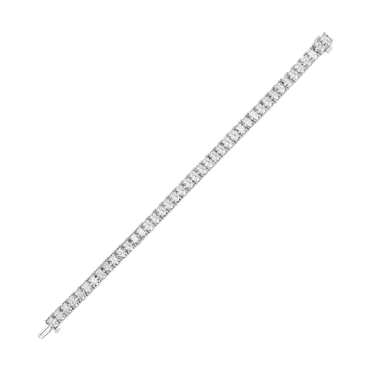 Made with 42 natural diamonds. Long Radiants approximately 0.50ct. each all GIA certified 
D-E-F Colors, VS1-VS2-SI1 clarities. (List available upon request) without visible inclusions.
Made in USA with the best quality. Platinum
Lenght: 7 Inches