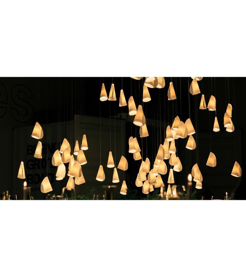21.19 Cluster Porcelain Chandelier Lamp by Bocci For Sale 2