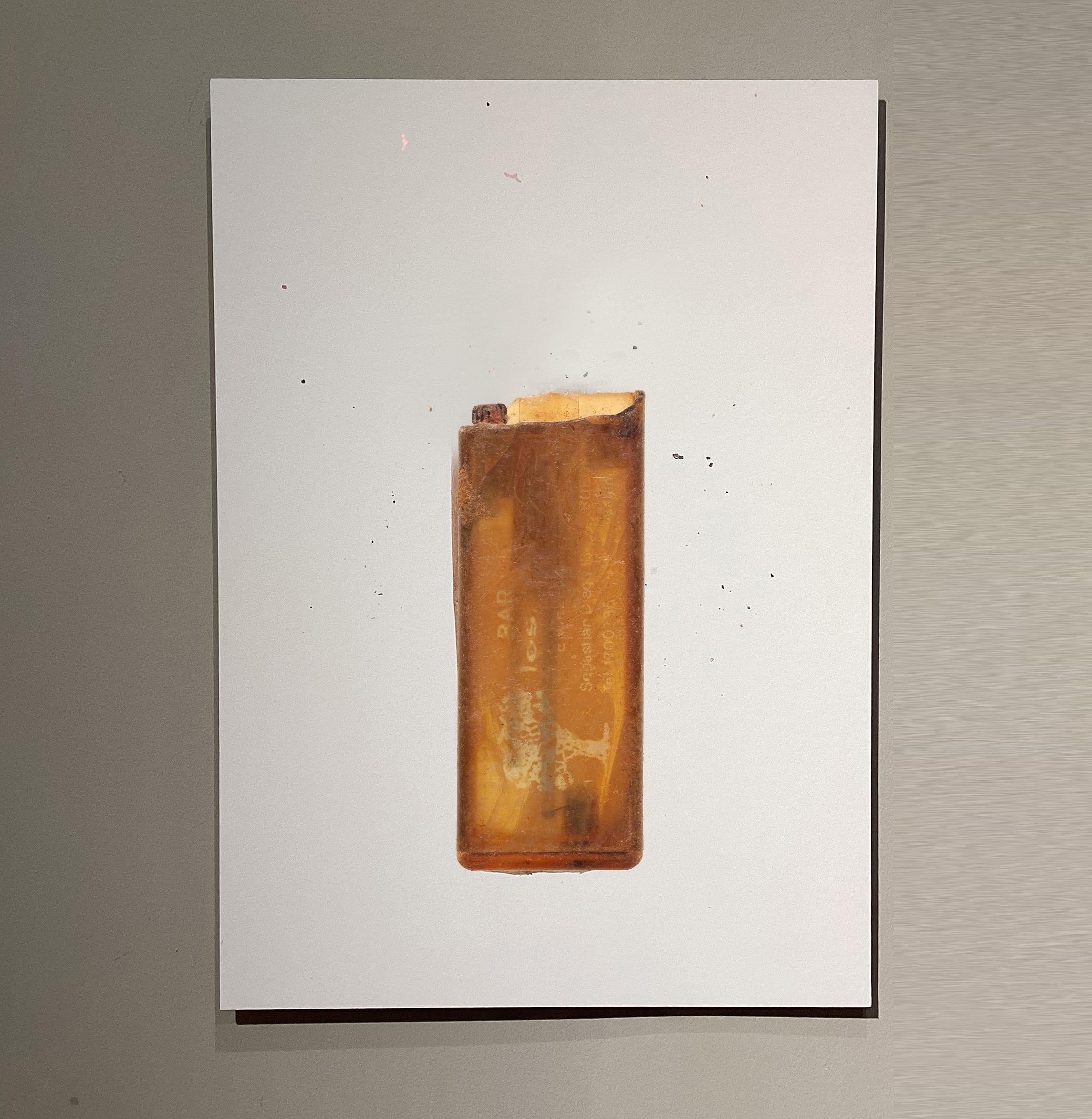 Found-object photograph: lighter recovered on the north coast of Menorca (Balearic Islands).

Original giclée printed on Hahnemühle FineArt Photo Rag 308 gsm — white, matte, acid-free, 100% cotton.

There are places that call to you—sites with a