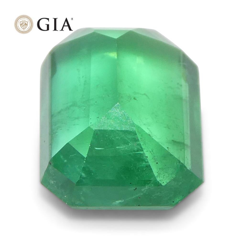 2.11ct Octagonal/Emerald Cut Green Emerald GIA Certified Zambia (F1) en vente 5