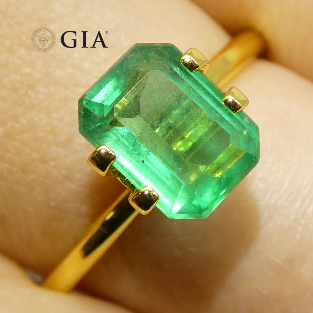 2.11ct Octagonal/Emerald Cut Green Emerald GIA Certified Zambia (F1) en vente 8