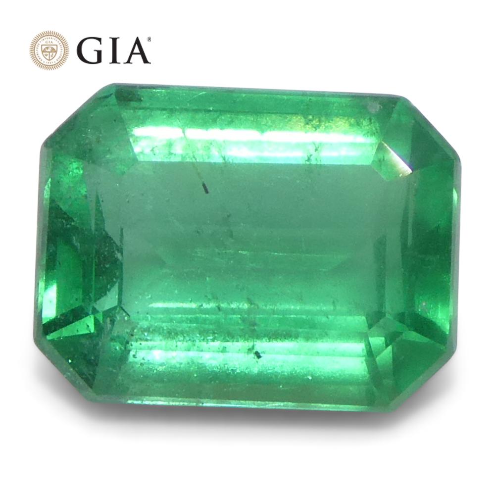 2.11ct Octagonal/Emerald Cut Green Emerald GIA Certified Zambia (F1) Neuf - En vente à Toronto, Ontario