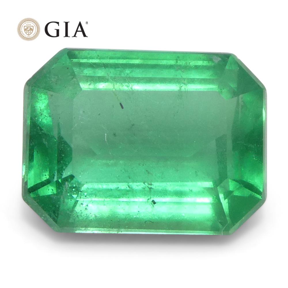 2.11ct Octagonal/Emerald Cut Green Emerald GIA Certified Zambia (F1) en vente 4