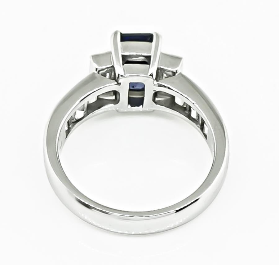 Ring mit 2,11 Karat Saphir und 1,80 Karat Diamant im Zustand „Gut“ im Angebot in New York, NY