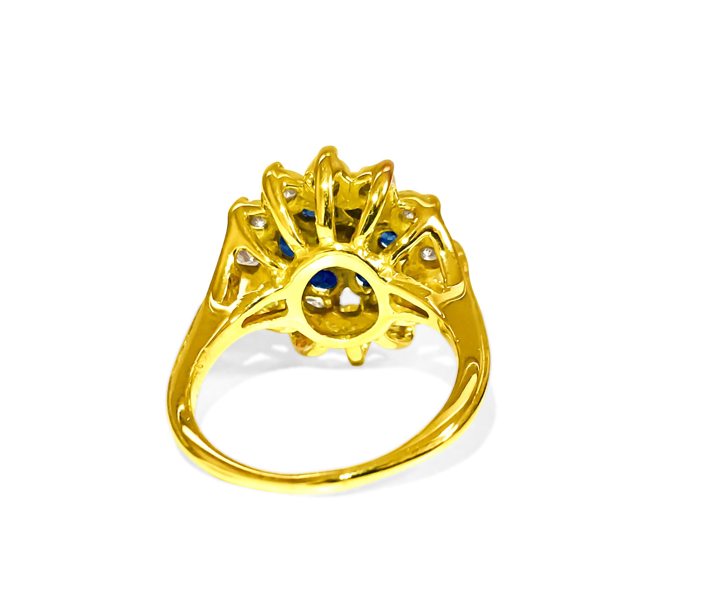 Women's 2.12 Carat Blue Sapphire Diamond Cocktail Ring 18 Karat Yellow Gold For Sale