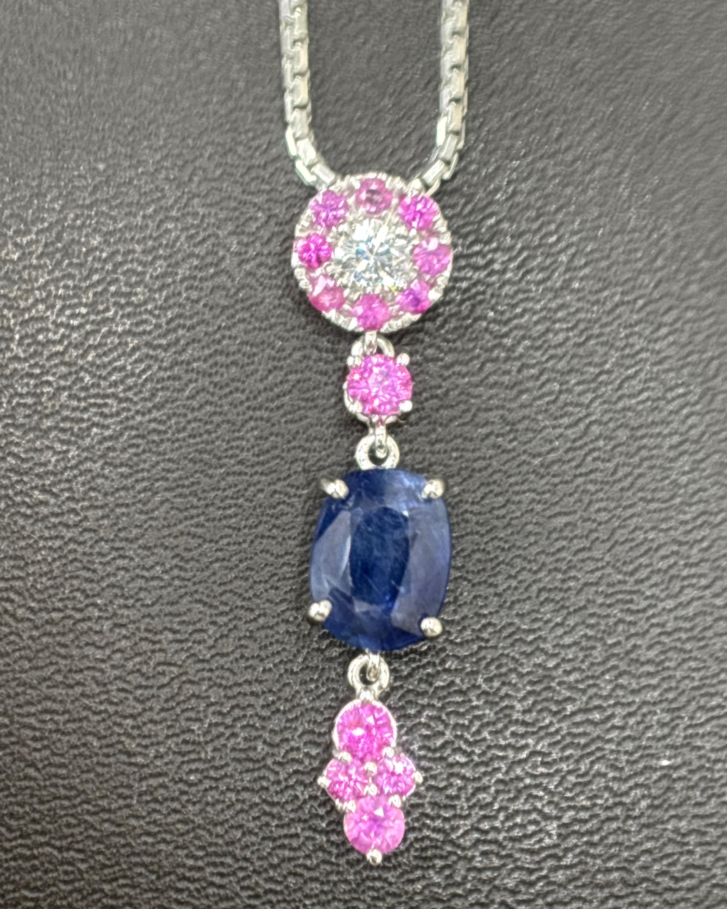 2.12 Quilates Zafiro Azul de Birmania Sin Calor Collar Colgante de Diamantes Zafiro Rosa en venta 6