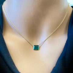 2.12 Carat Green Emerald Oct Cut Fashion Necklaces In 14K Yellow Gold