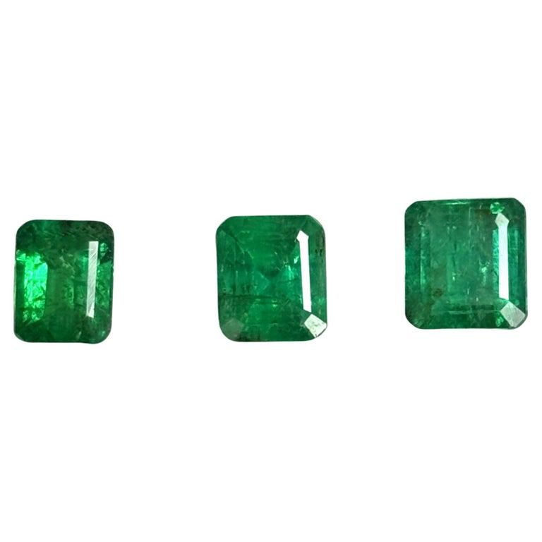 Carat Natural Emerald-cut Panjshir Emeralds For Sale at
