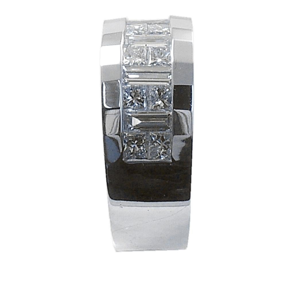 Men's 2.12 Carat Princess Cut / Baguette Diamond 18 Karat Gents Ring For Sale