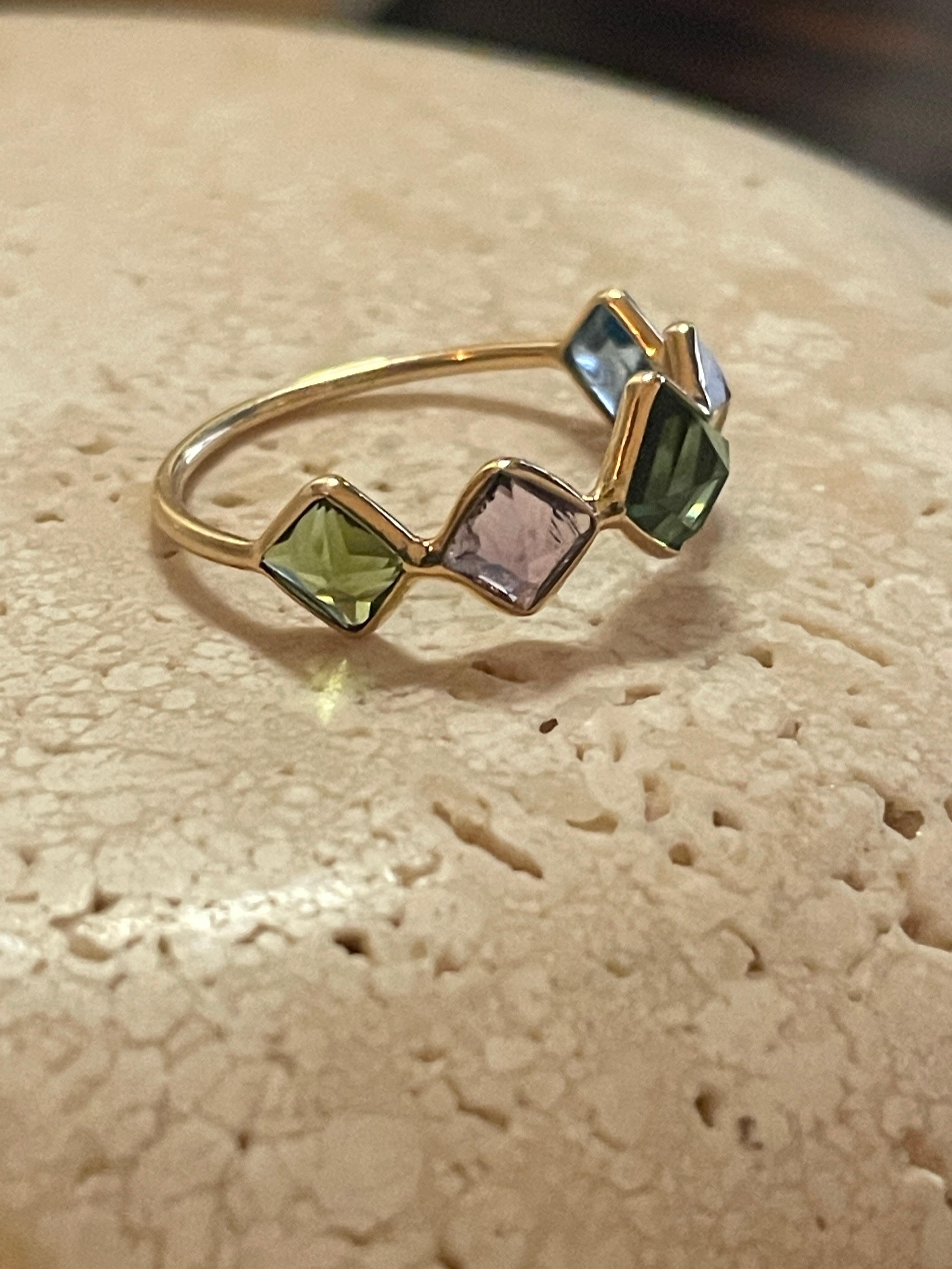 2.12 Carat Tourmaline, Amethyst & Aquamarine 18K Gold Ring In New Condition For Sale In Amagansett, NY