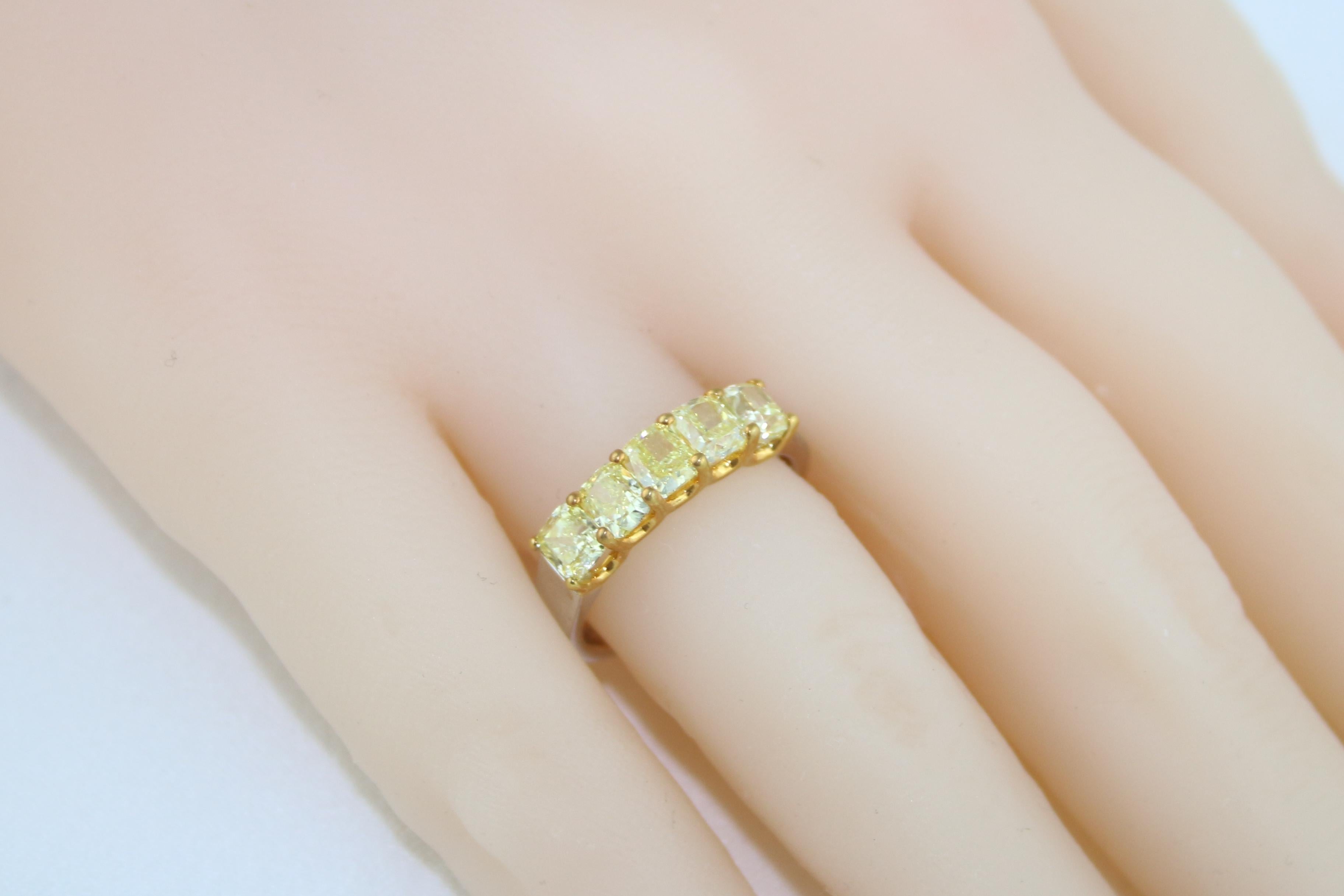 2.12 Carats Diamond Cushion Fancy Yellow 5-Stone Gold Platinum Half Band Ring In New Condition For Sale In New York, NY
