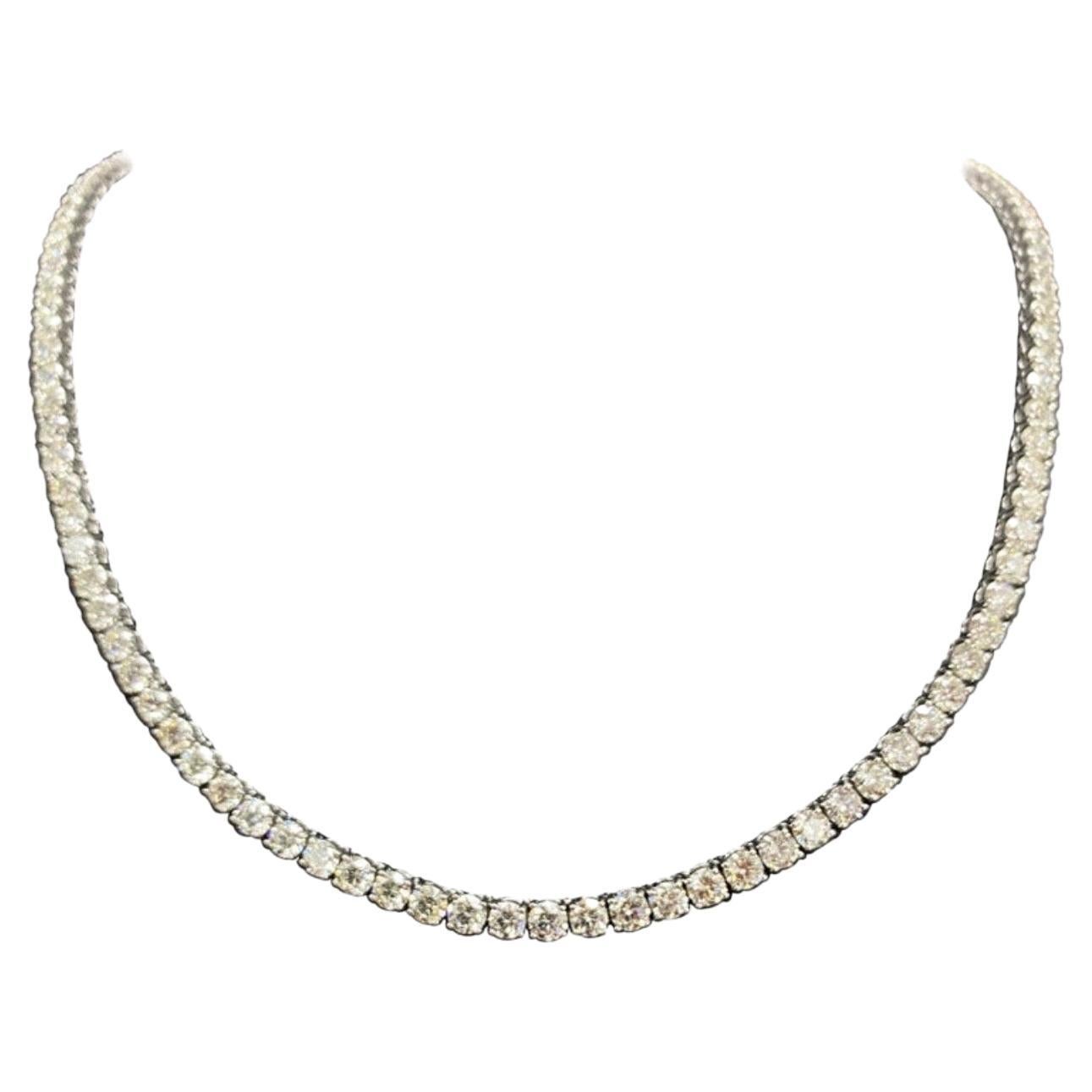 Collier tennis avec diamants de 21,20 carats (20 pointes chacune) en vente