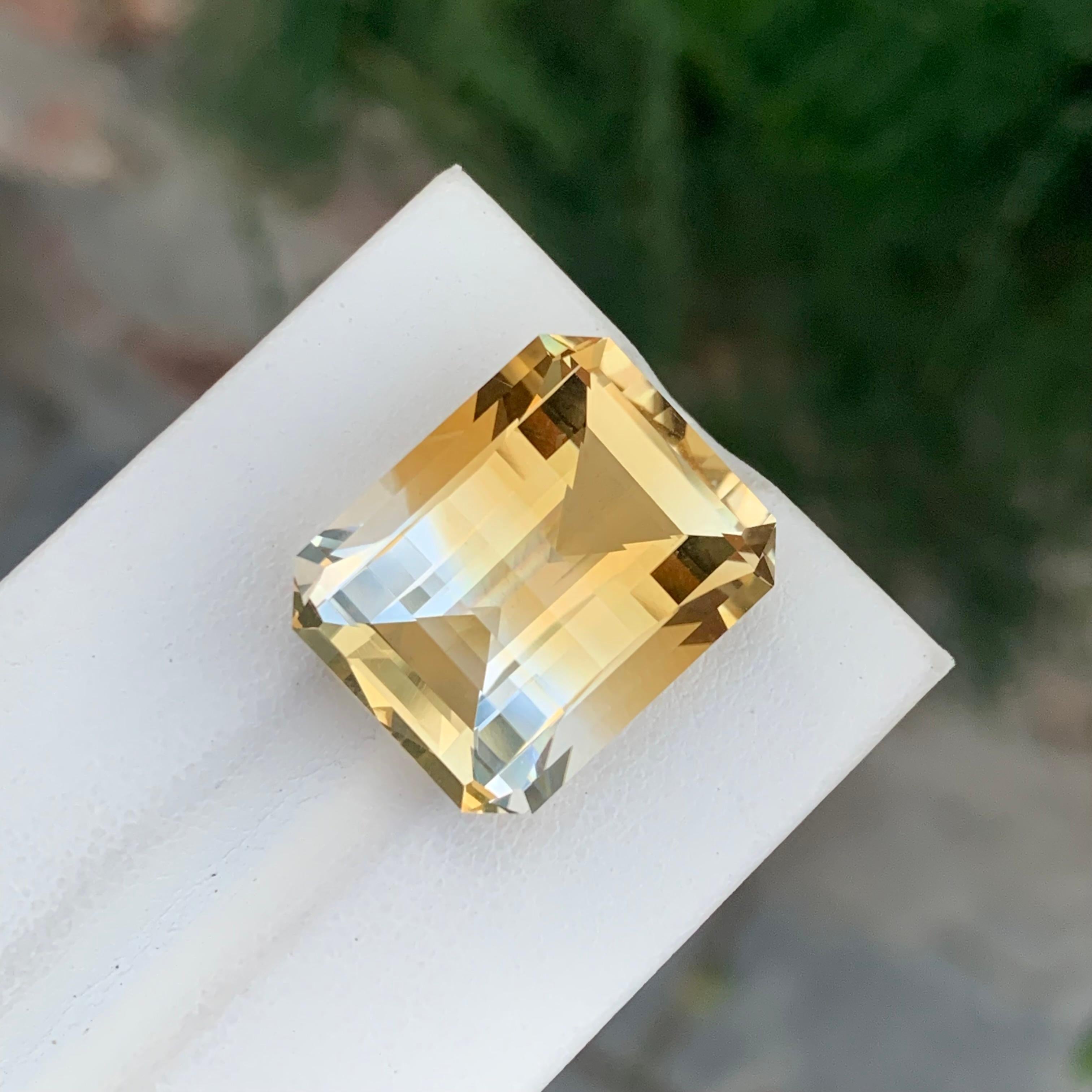 21.20 Karat Natürliche Lose Bi Farbe Citrin Smaragd Form Edelstein im Zustand „Neu“ im Angebot in Peshawar, PK