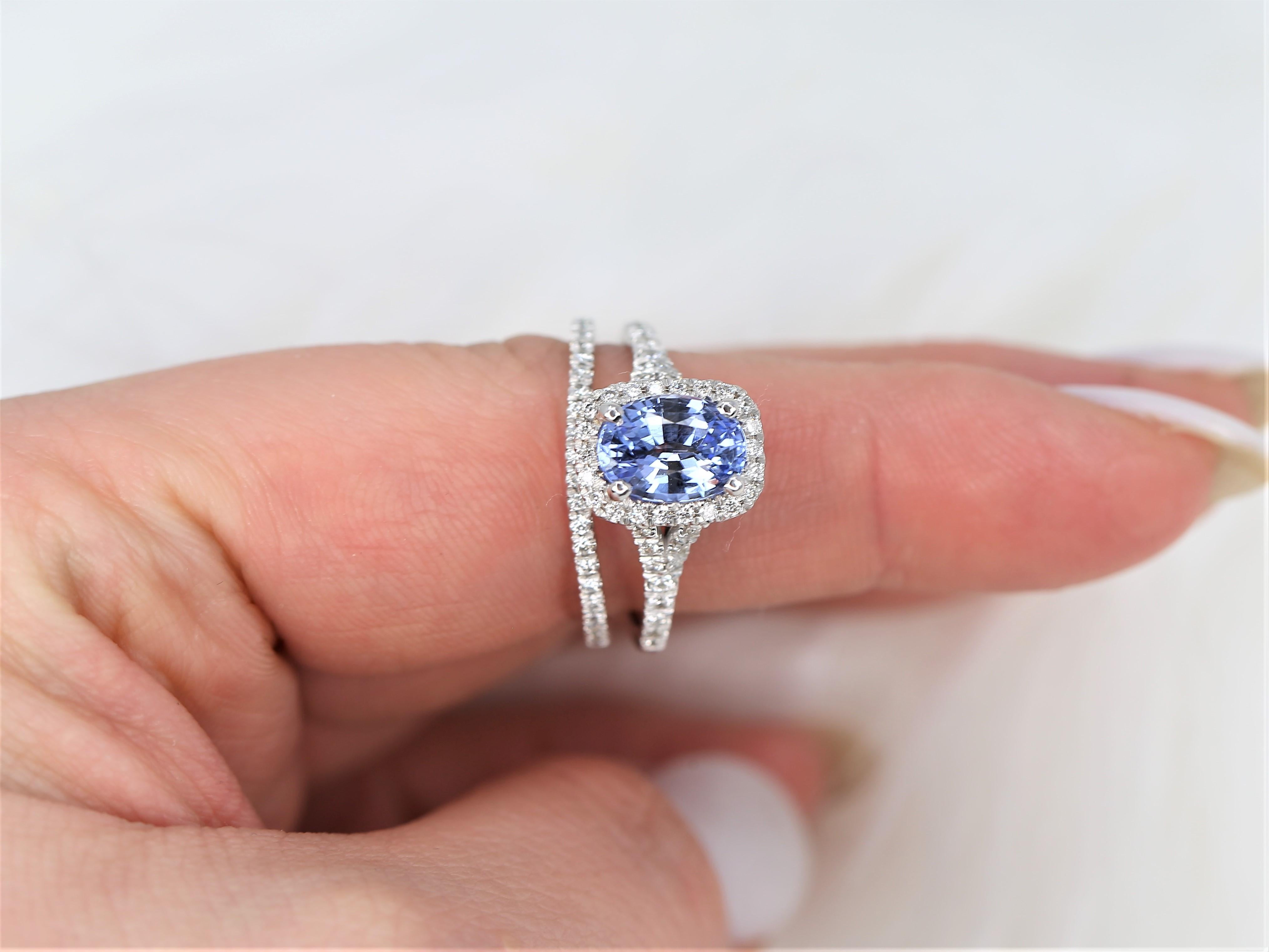 Women's 2.12ct Avery 14kt Cornflower Blue Sapphire Diamond Split Shank Halo Bridal Set For Sale
