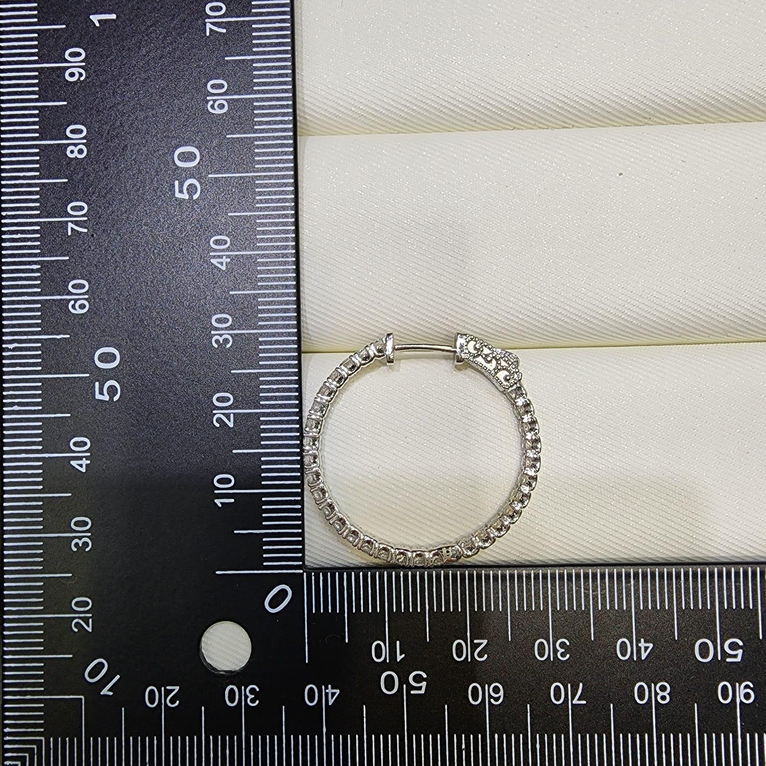 Contemporary 2.13 Carat Diamond Hoop Earrings in 18 Karat White Gold For Sale