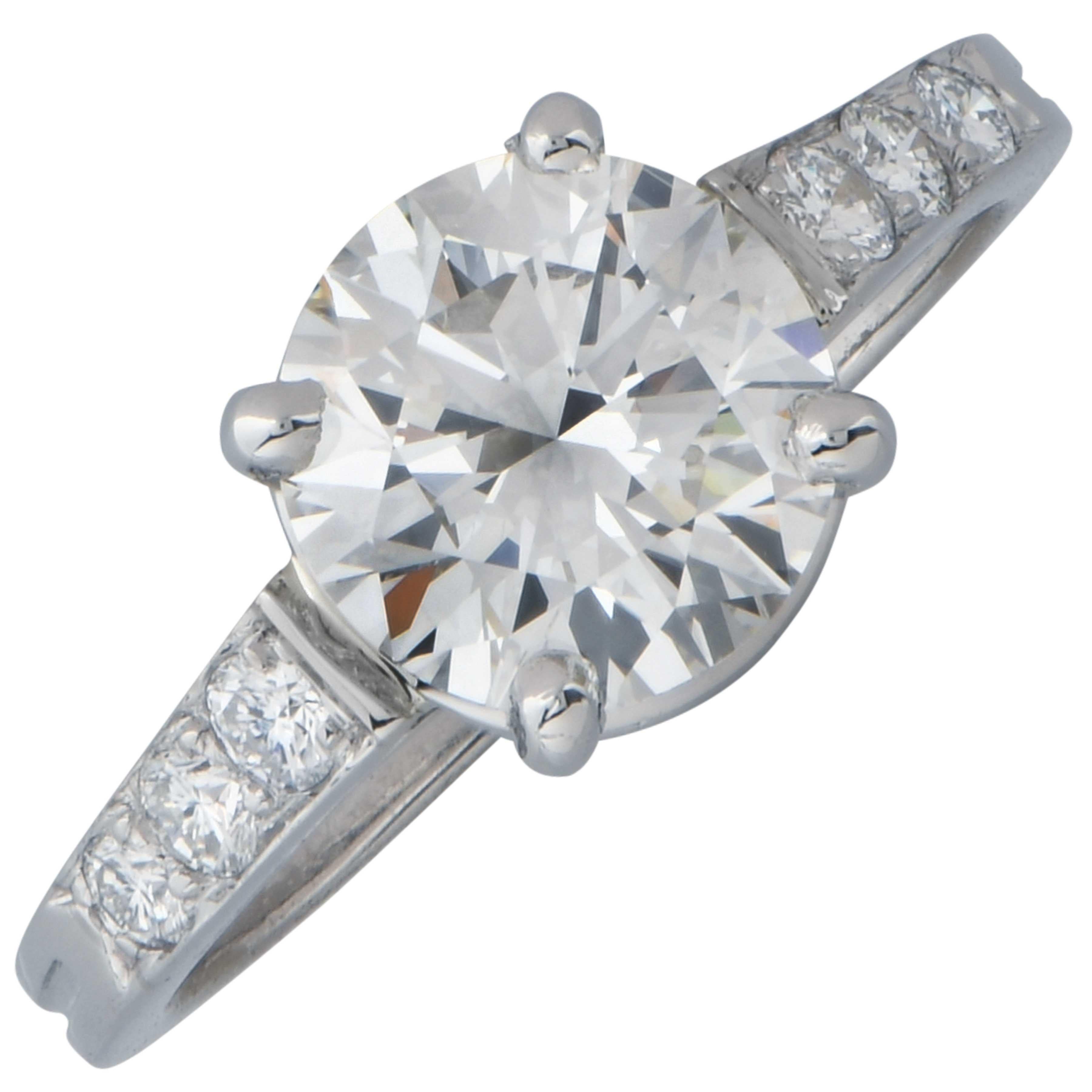 Round Cut 2.13 Carat GIA H / VVS2 Round Brilliant Cut Diamond on Platinum Engagement Ring