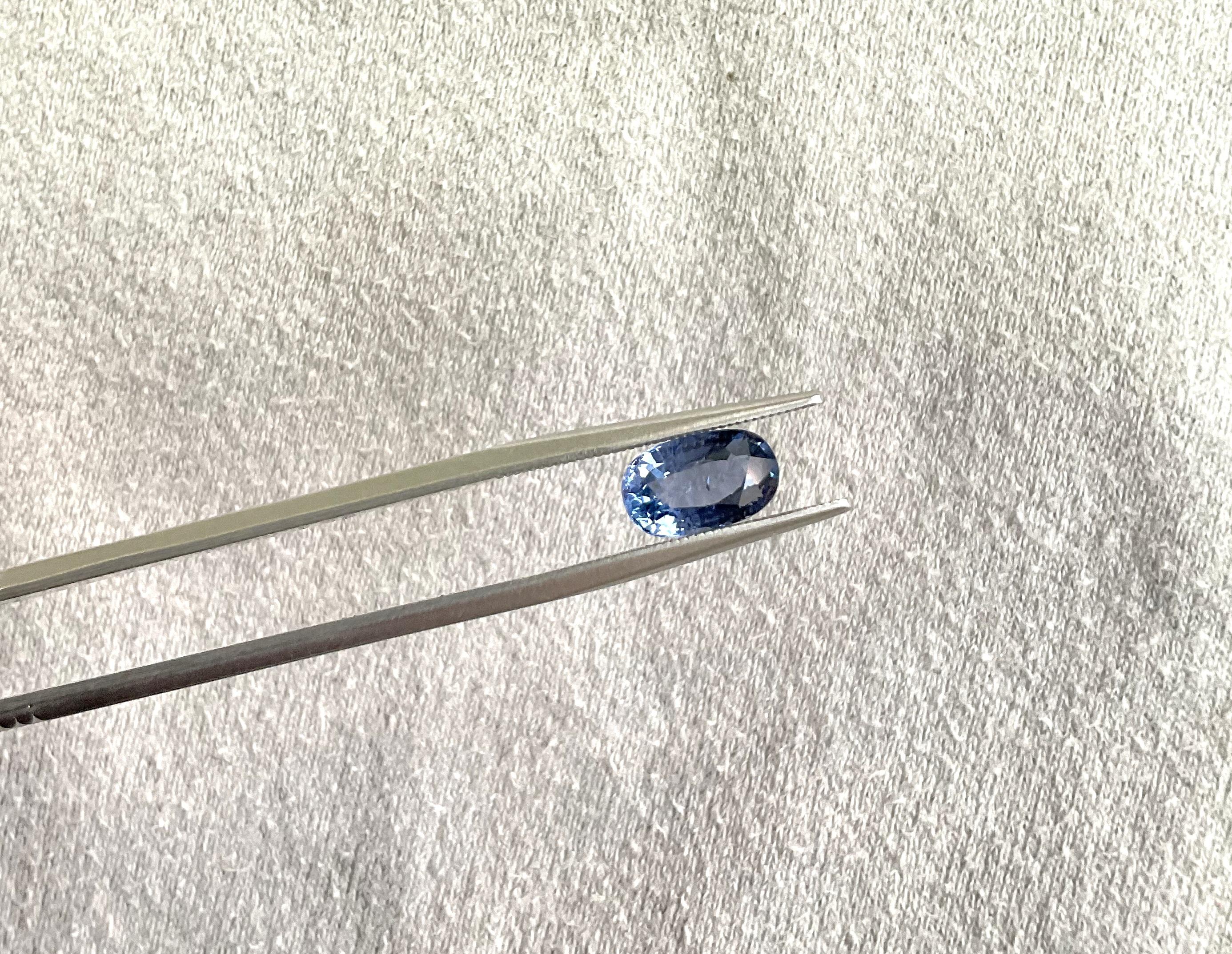 2.13 Carats Blue Spinel Oval Faceted Natural Gemstone for Fine Jewelry Tanzania  For Sale 2
