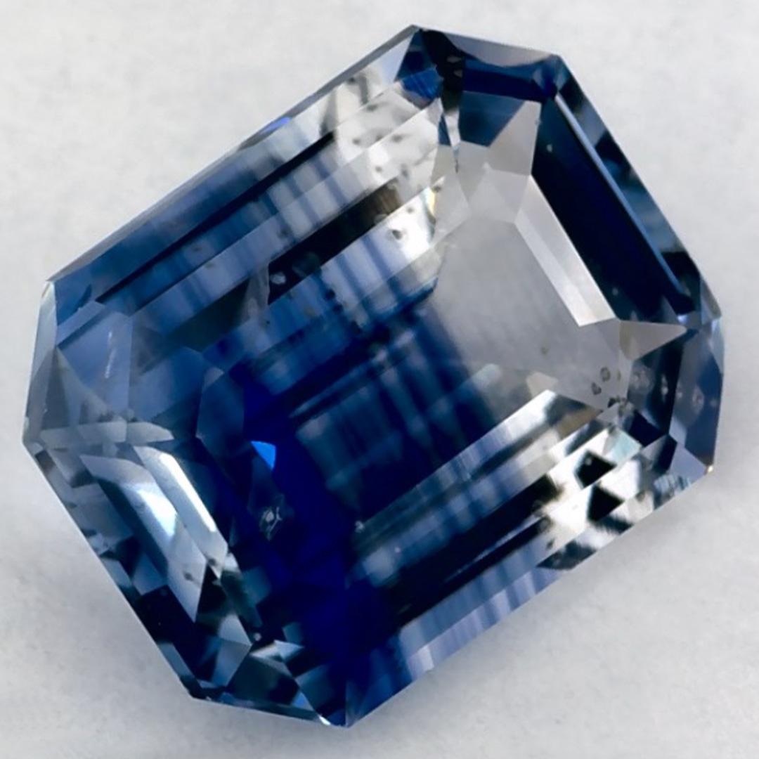 Taille octogone Pierre précieuse taille octogonale saphir bleu 2.13 carat en vente