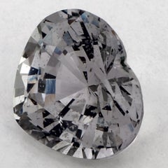 2,13 Karat Grüner Saphir Herz Loser Edelstein