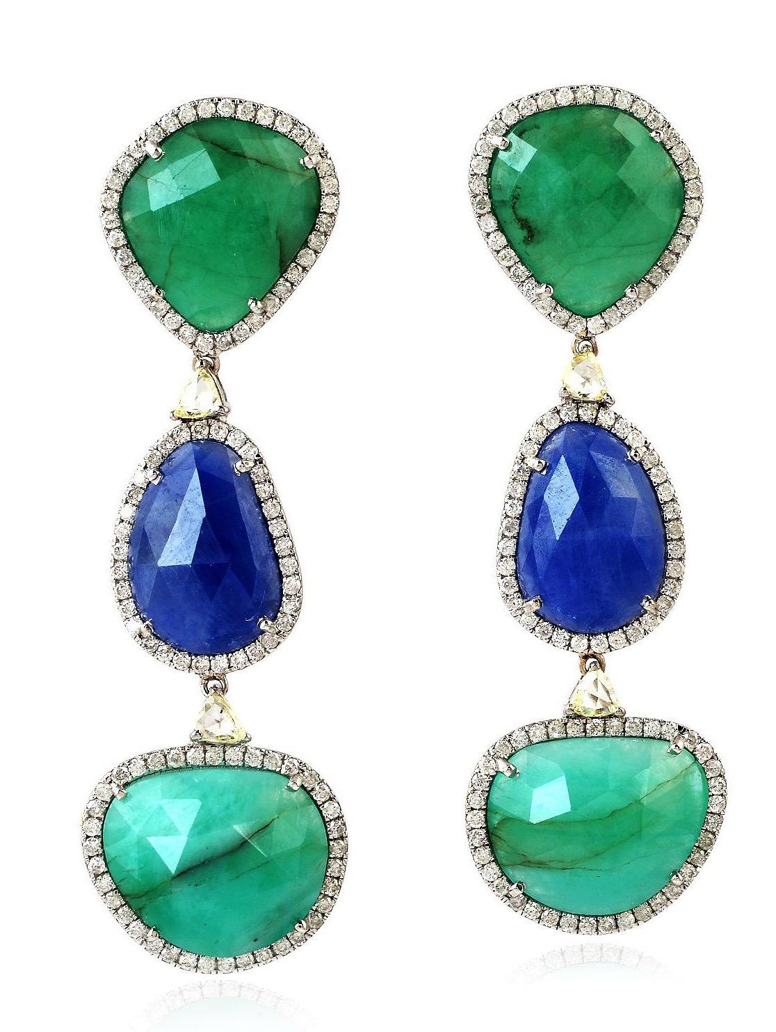 Mixed Cut 21.37 Carat Emerald Blue Sapphire Diamond 18 Karat Gold Earrings For Sale