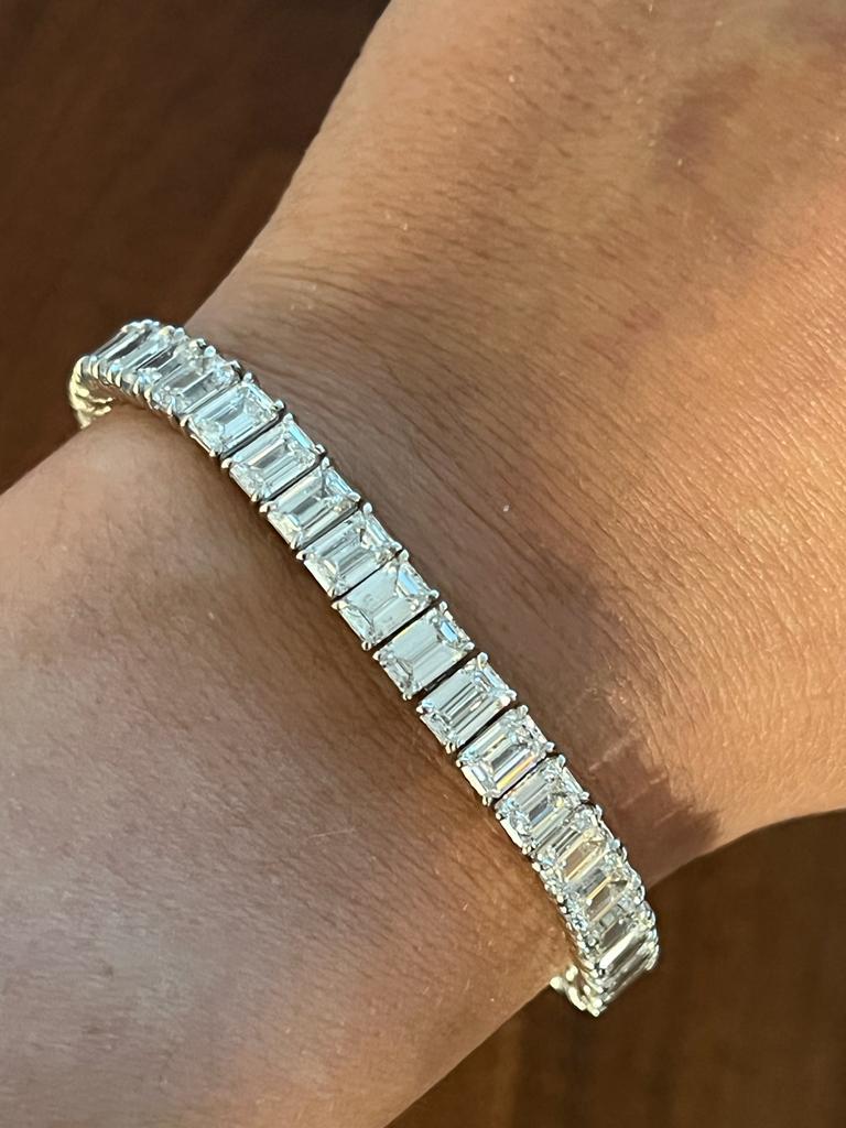 emerald cut diamond tennis bracelet
