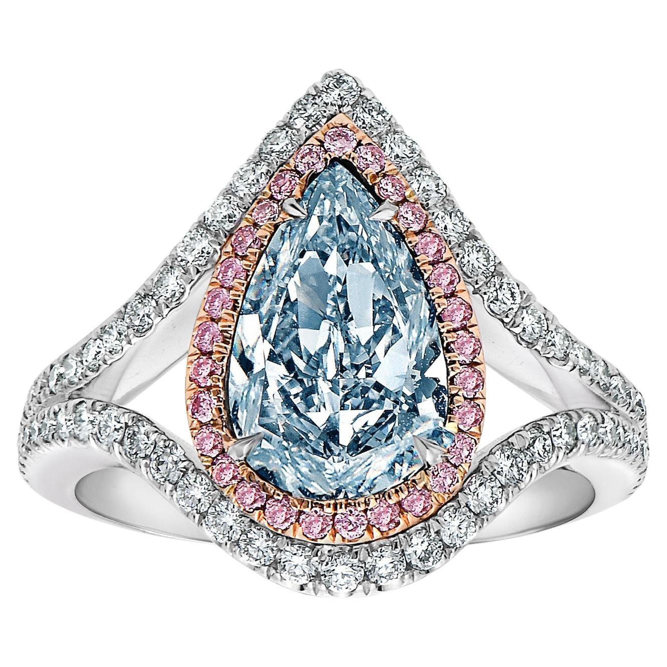 2 Carat GIA Very Light Blue VVS2 Diamond Ring For Sale
