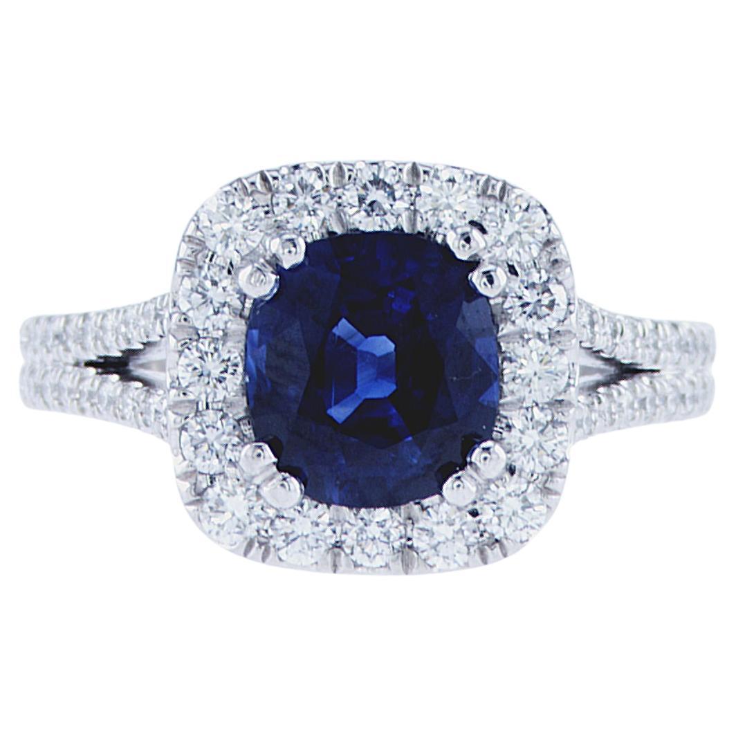 2.13ct Sapphire Cocktail Ring in Platinum For Sale