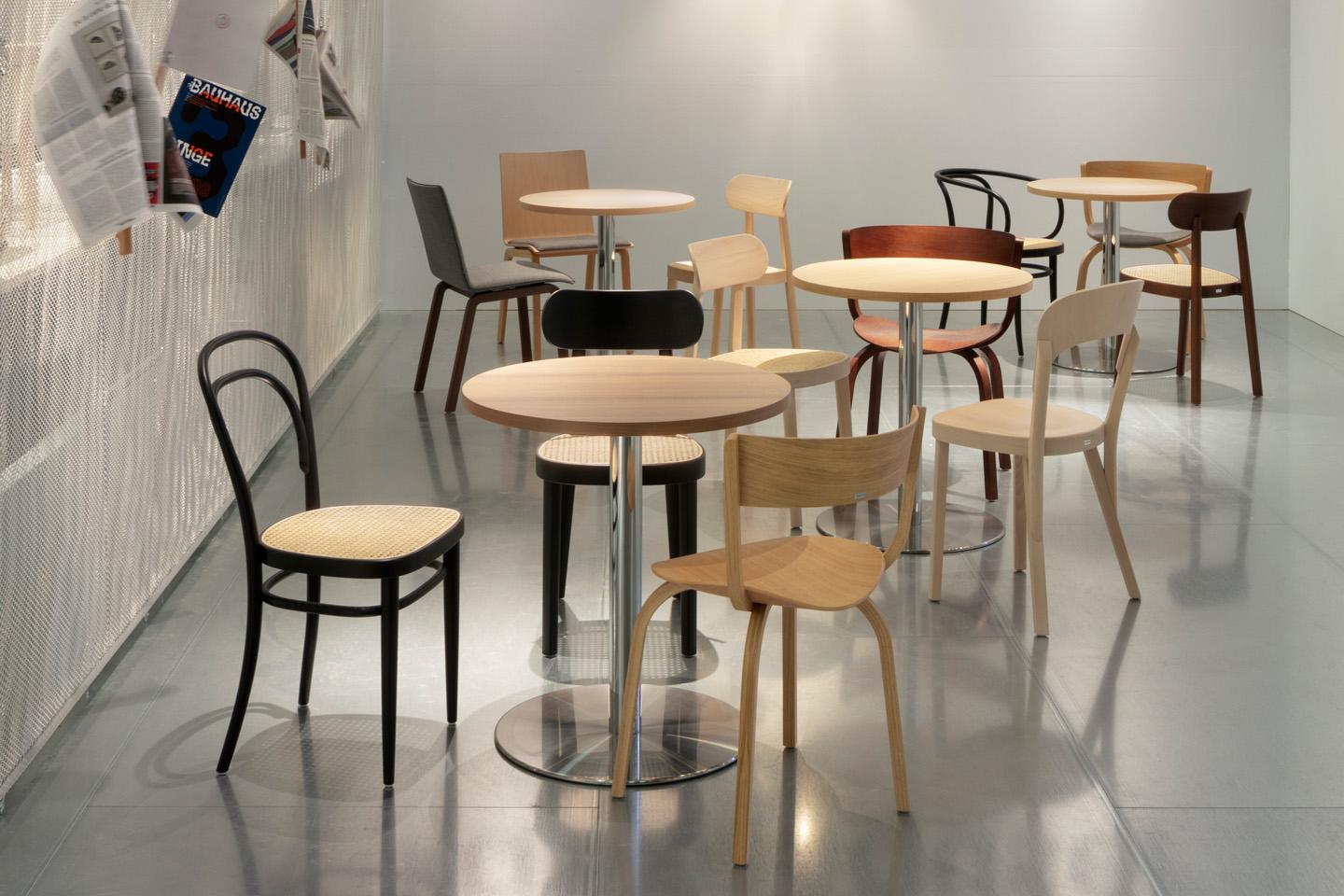 German Customizable 214 Cafe Chair by Michael Thonet For Sale