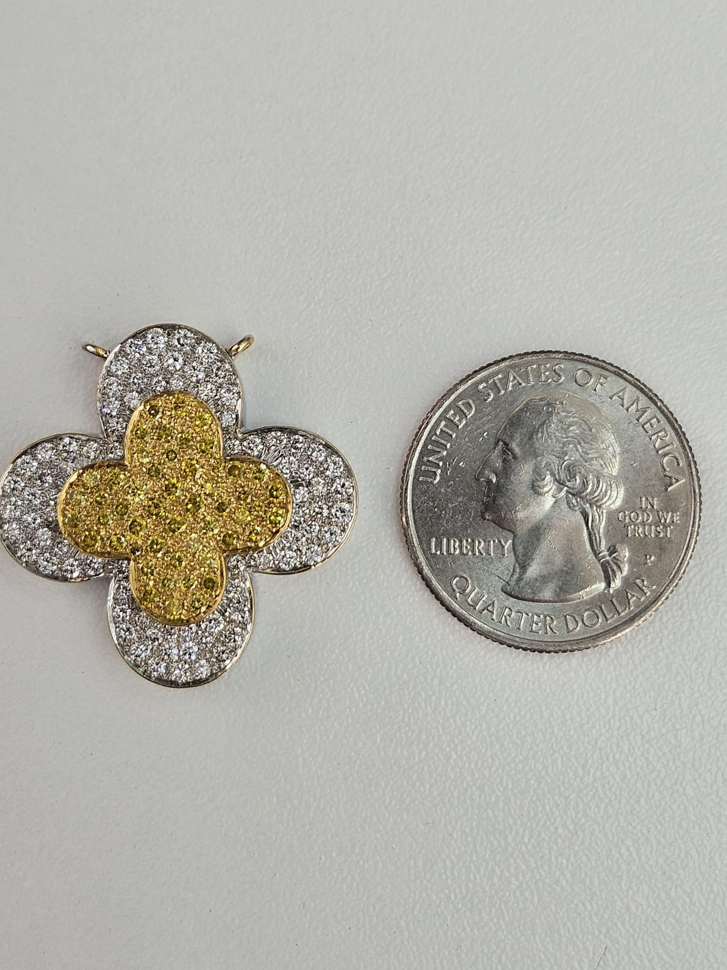 Round Cut 2.14 Canary and White Diamond Clover Pendant For Sale