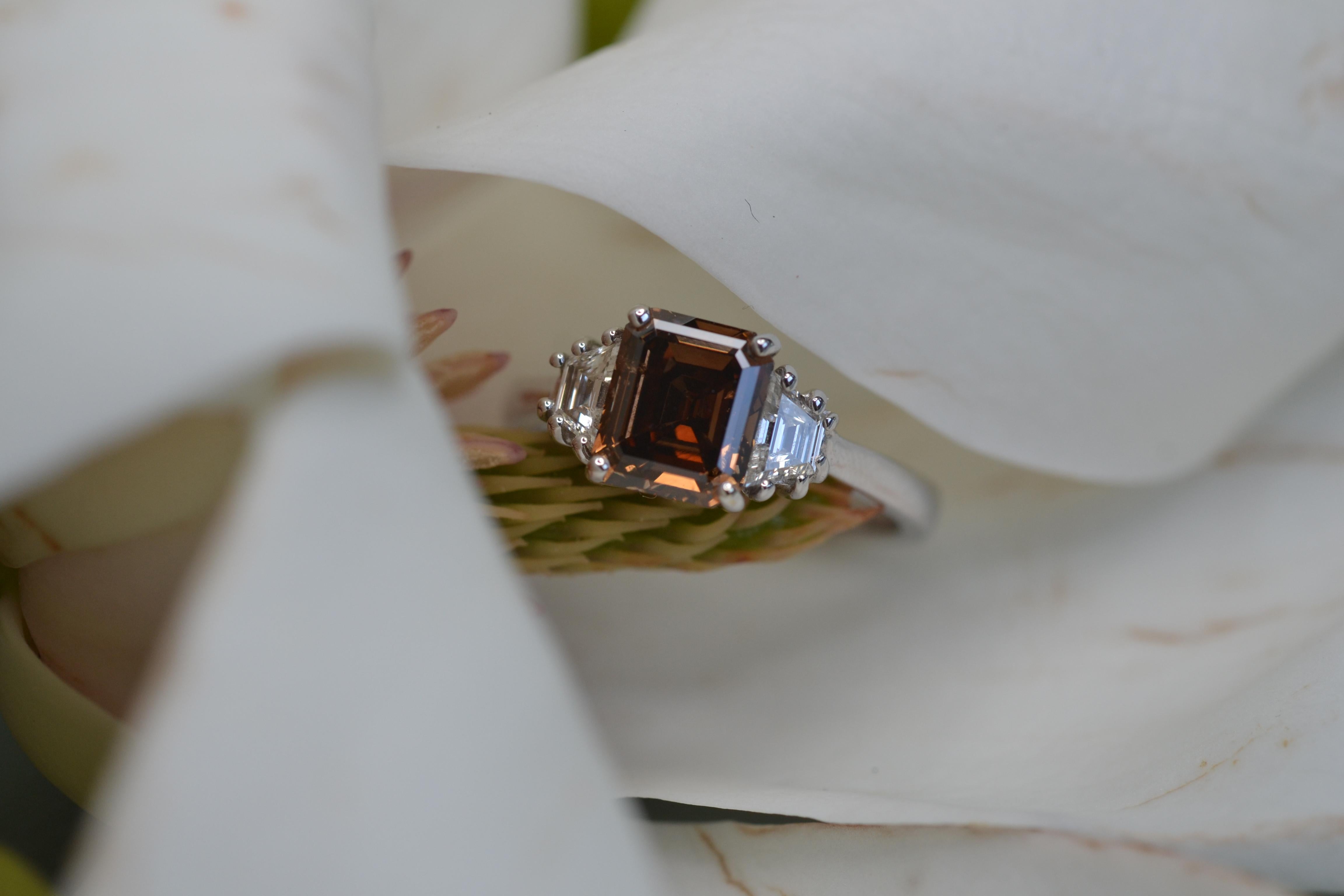 2.14 Carats Chocolate Brown Diamond Ring with White Diamond Side Stones For Sale 1