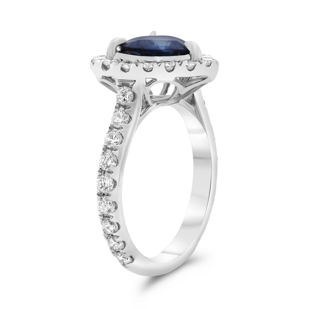 Round Cut 2.14 Carat G.I.A Certified Heart-Shaped Sapphire and Diamond Halo Ring 18 Karat