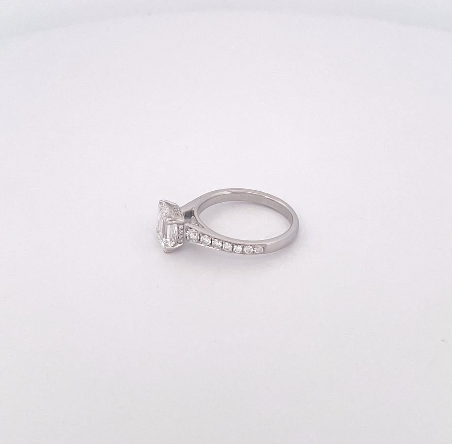 Emerald Cut 2.14 Ct Diamond 18k White Gold Engagement Ring For Sale