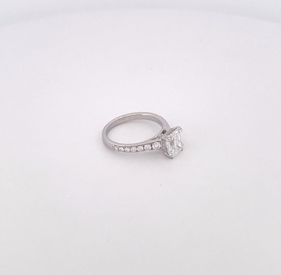 2.14 Ct Diamond 18k White Gold Engagement Ring For Sale 2