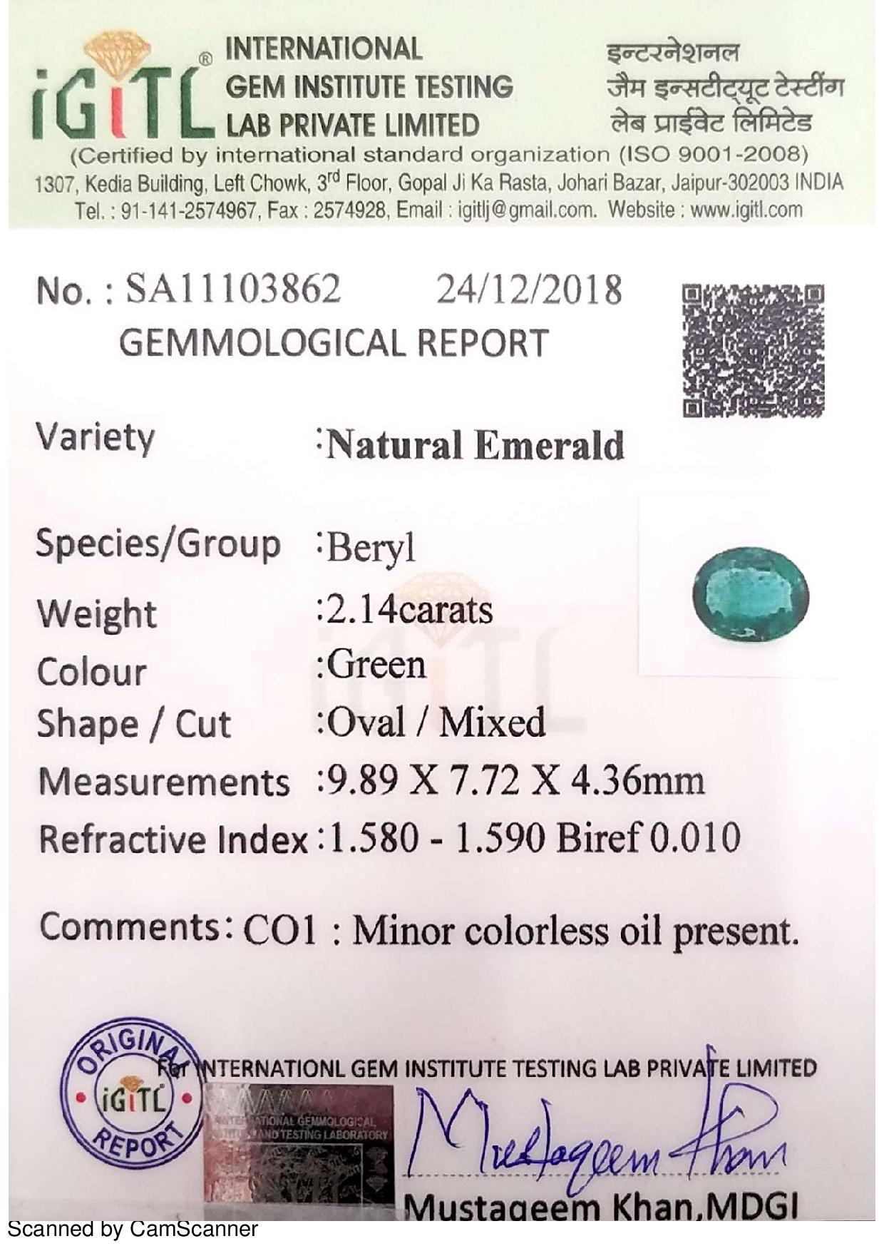 Contemporary 2.14 Ct Weight Oval Shaped Green Color IGITL Certified Emerald Gemstone Pendant For Sale