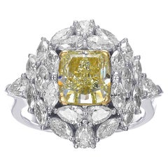 Anello con diamante a cuscino di 2,14 carati, certificato GIA, di colore giallo verde straordinario e fantasia