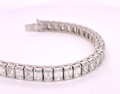 21.40 Carats Emerald Cuts Tennis Bracelet Platinum Mounting