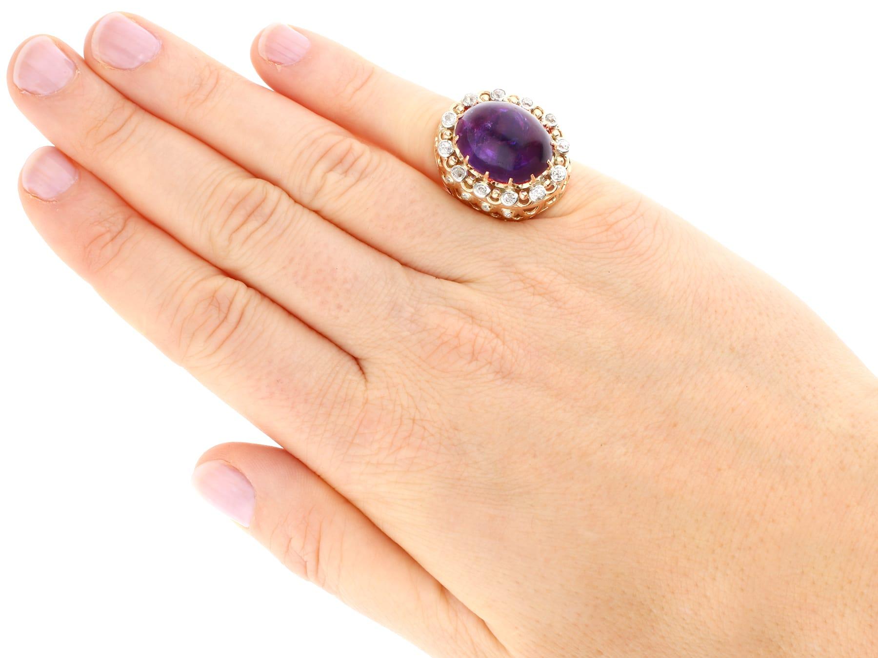 21.43 Carat Cabochon Cut Amethyst and 1.07 Carat Diamond Yellow Gold Ring For Sale 3