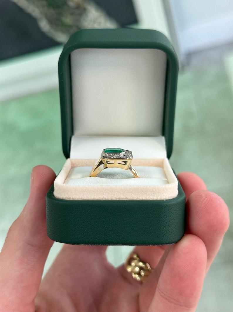 2.14tcw 14K Asscher Cut Emerald & Diamond Ring - Rich Green Bezel Set Unisex For Sale 3