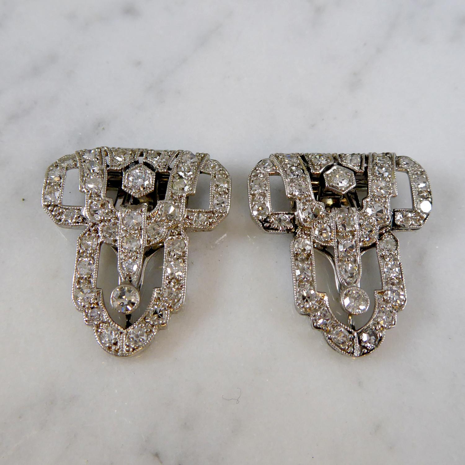 2.15 Carat Art Deco Diamond Double Clip Brooch Set in Platinum 7