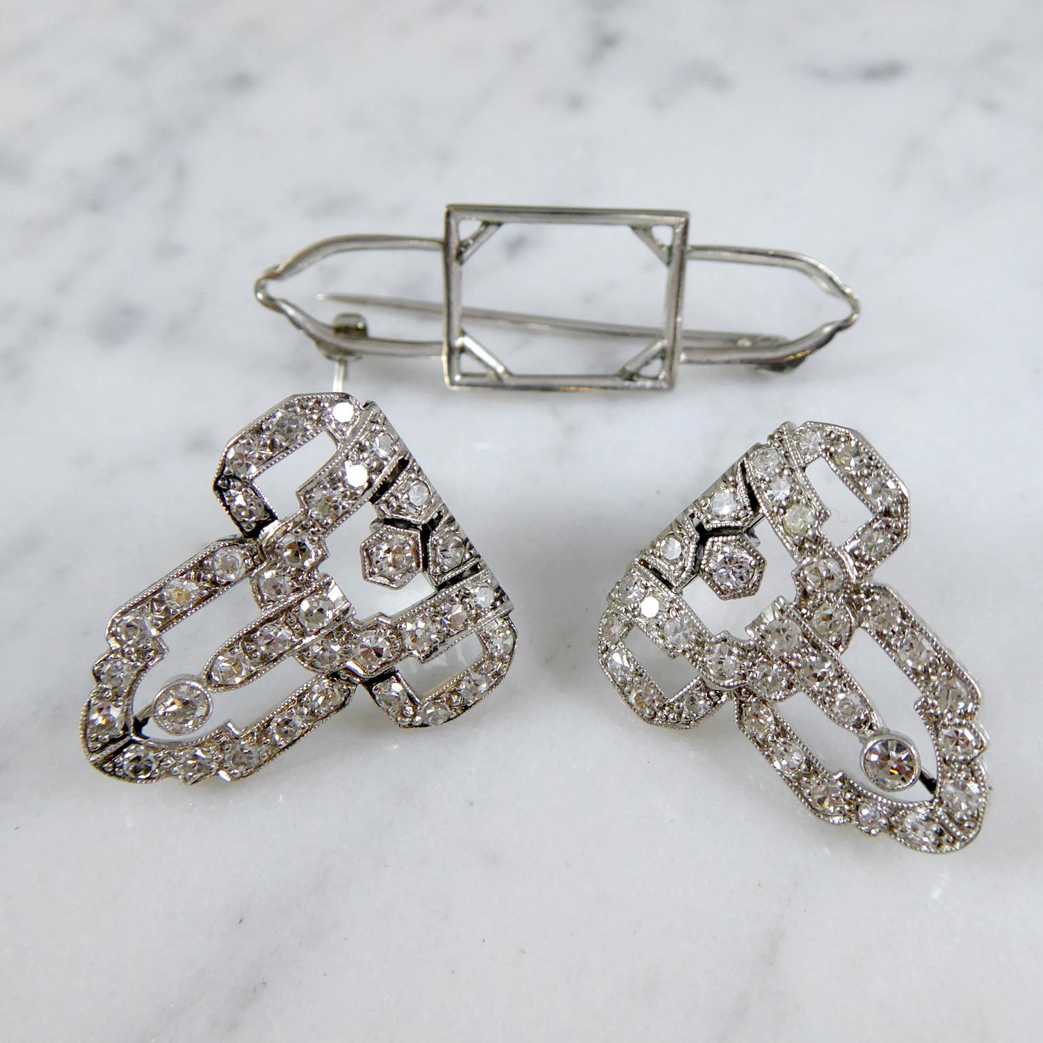 2.15 Carat Art Deco Diamond Double Clip Brooch Set in Platinum 4