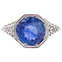 Bague en saphir bleu de 2,15 carats en platine