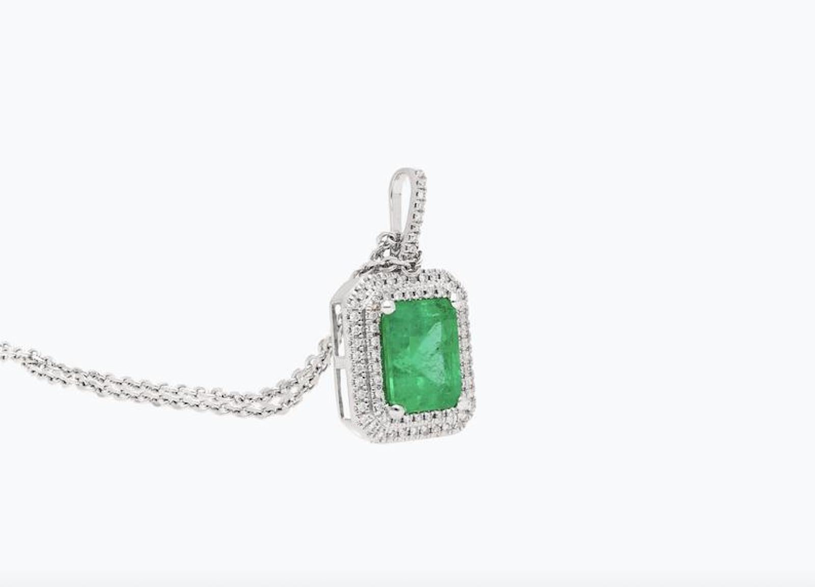 Details:

✔Gemstone: Emerald
✔ Emerald Weight: 2.15 carats
✔ Necklace length: 22 Inches; Pendant height: 13.2 Millimeters; Pendant width: 10.6 Millimeters
✔ Color: Vivid Green
✔ Emerald Origin: Colombia
✔ Cut: Emerald
✔ Measurements: Necklace