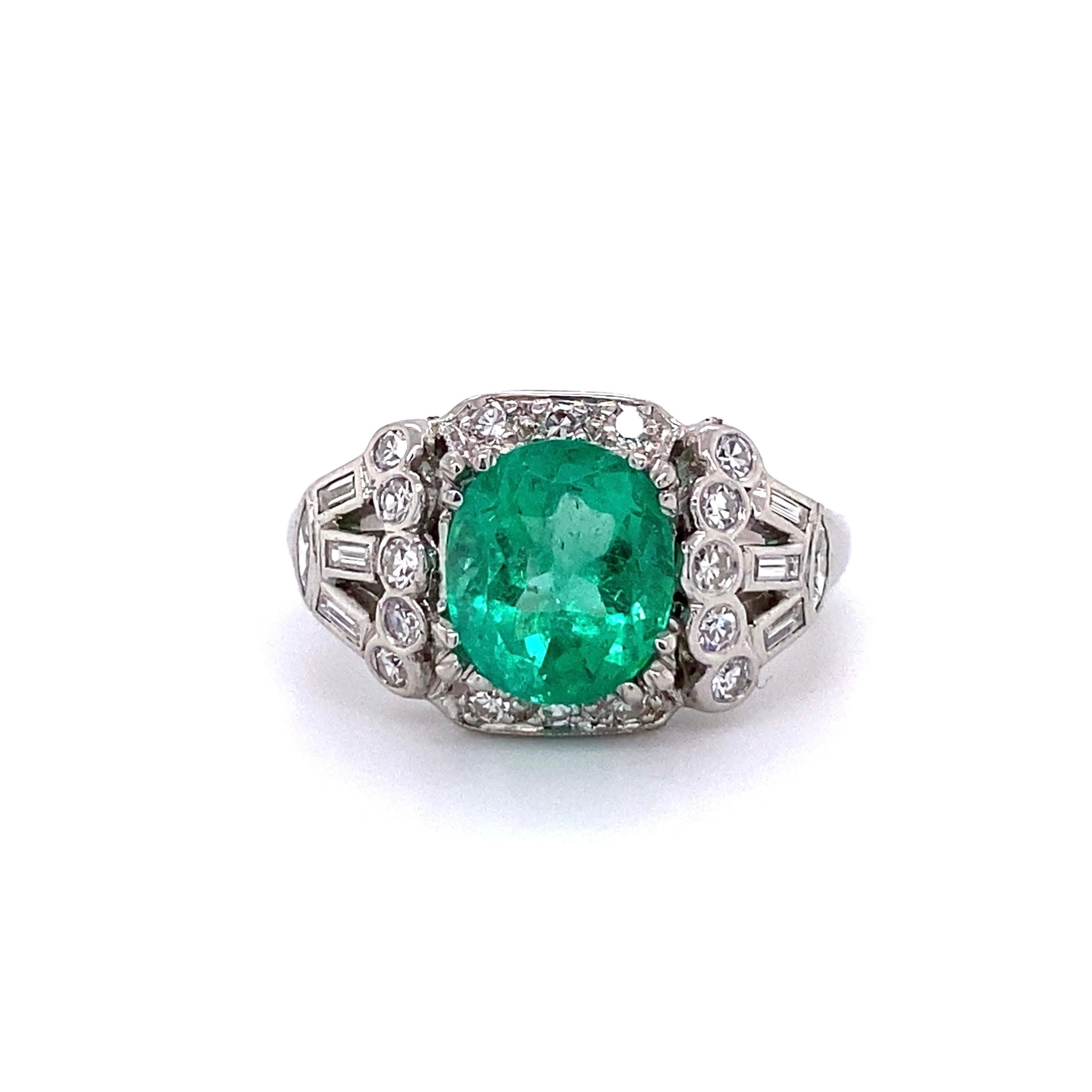 Women's 2.15 Carat Emerald and Diamond Platinum Cocktail Ring Estate Fine Jewelry For Sale