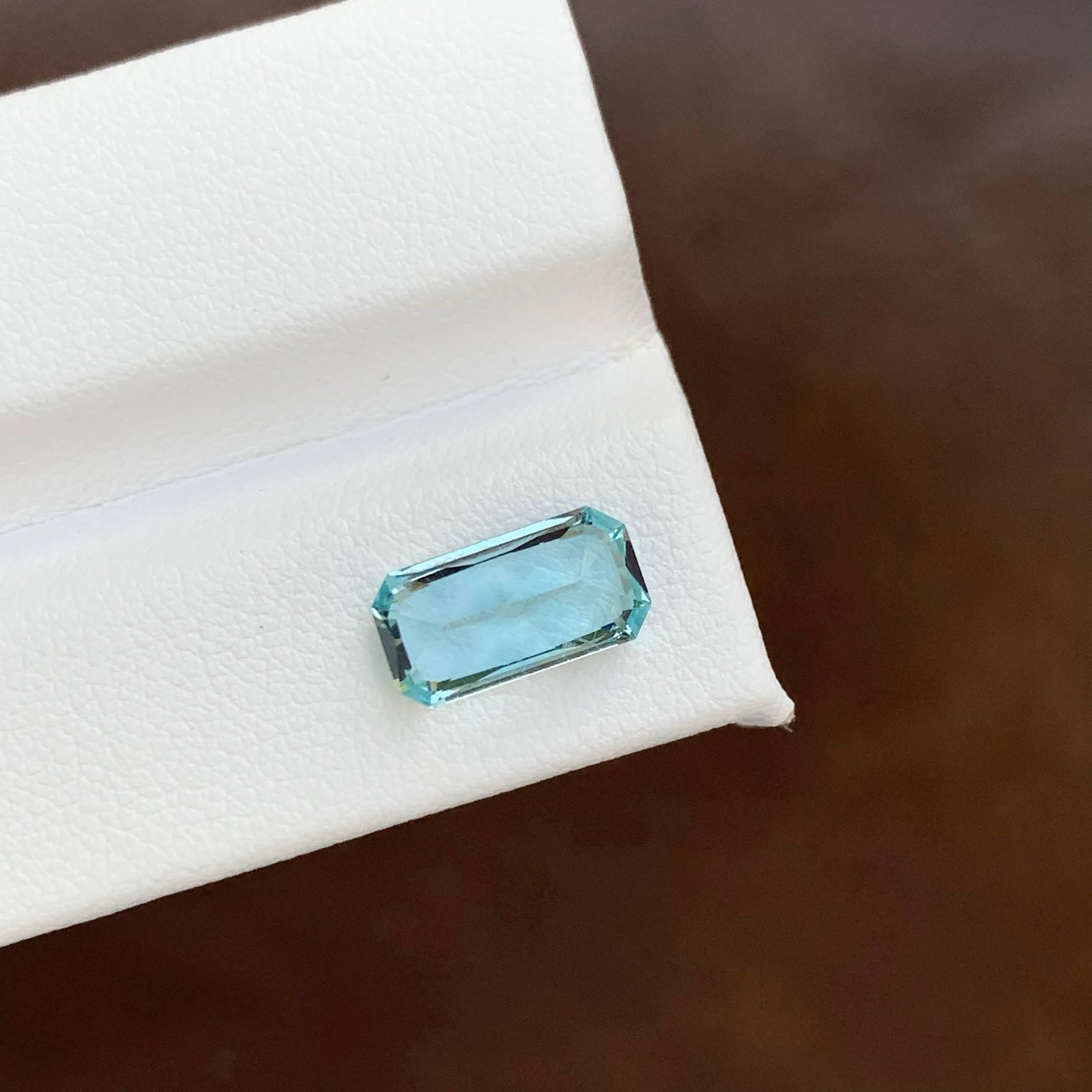 Modern 2.15 Carat Natural Loose Blue Aquamarine Stone Custom Precision Cut from Africa For Sale