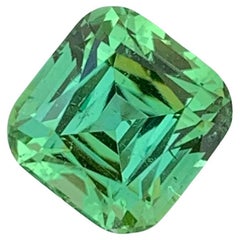 Used 2.15 Carat Natural Loose Green Tourmaline Cushion Shape Gem For Jewellery Making