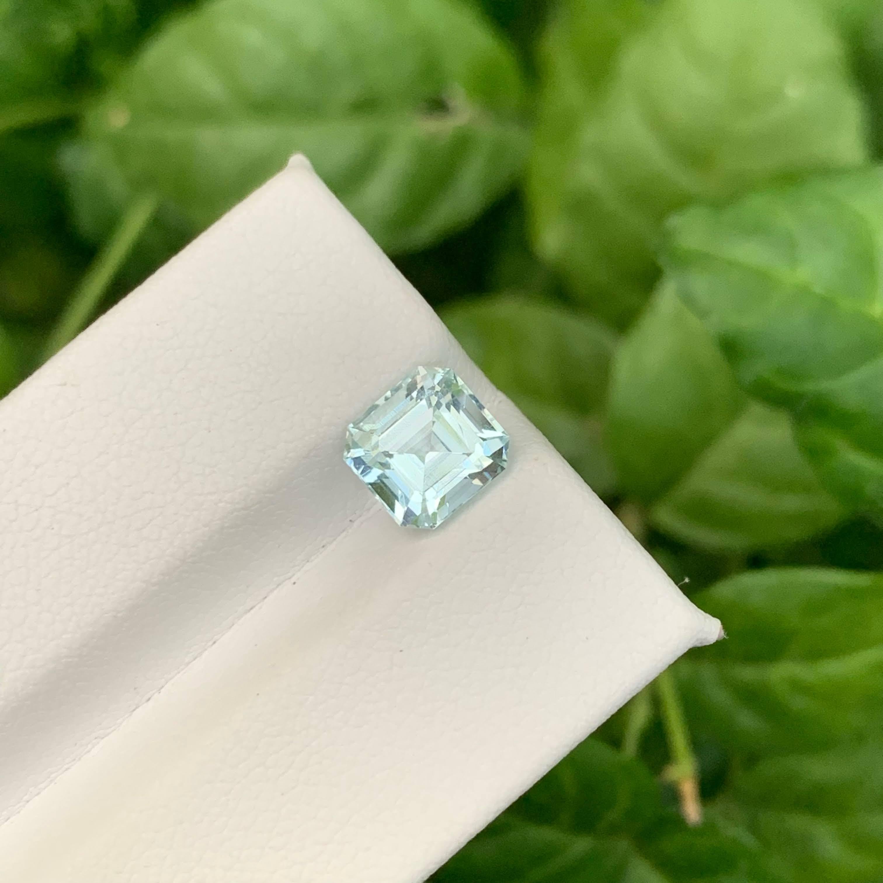 2.15 Karat Natürlicher loser hellblauer Aquamarin Smaragdschliff Pakistanischer Edelstein im Angebot 2