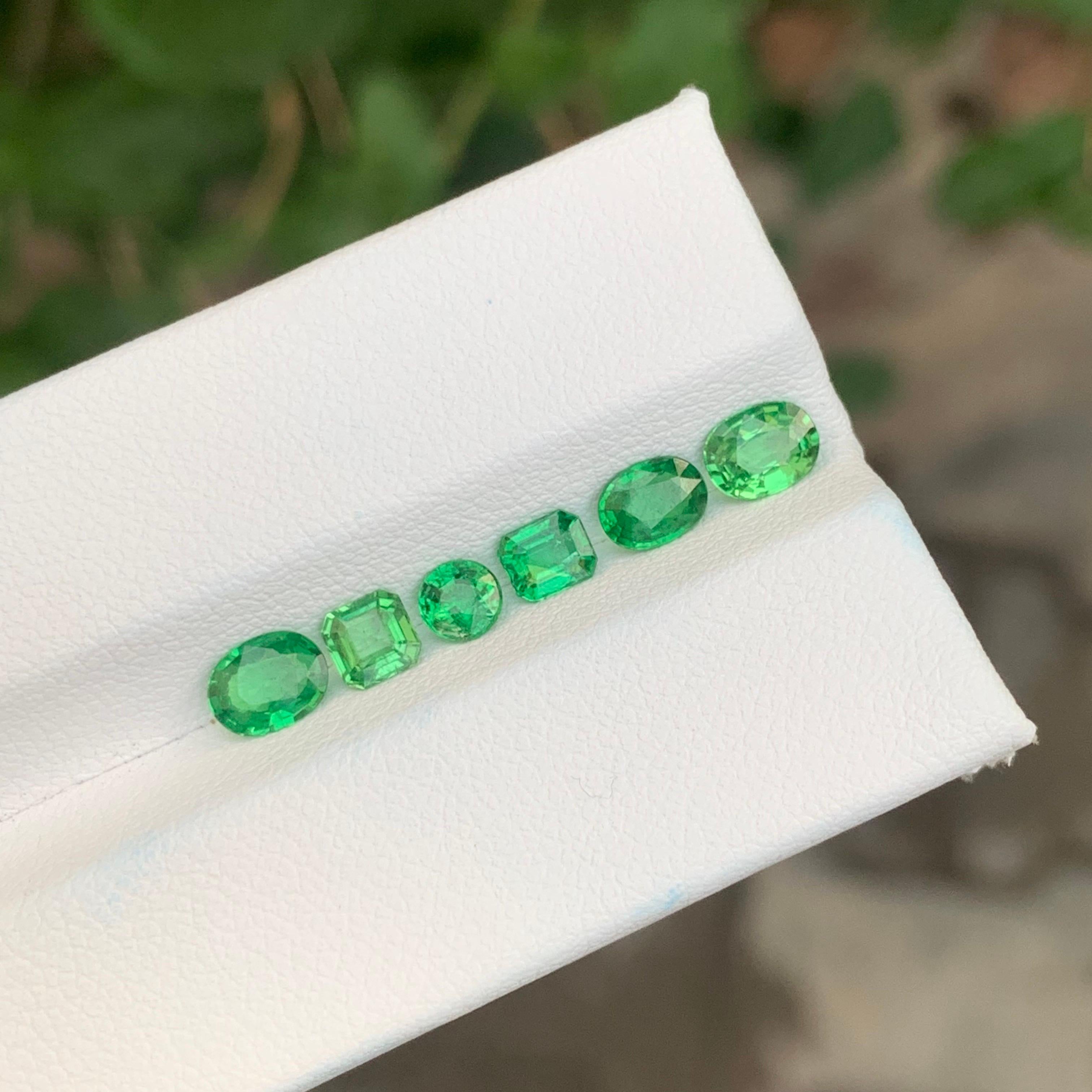 2.15 Carat Natural Loose Tsavorite Garnet Lot For Jewellery Making For Sale 2